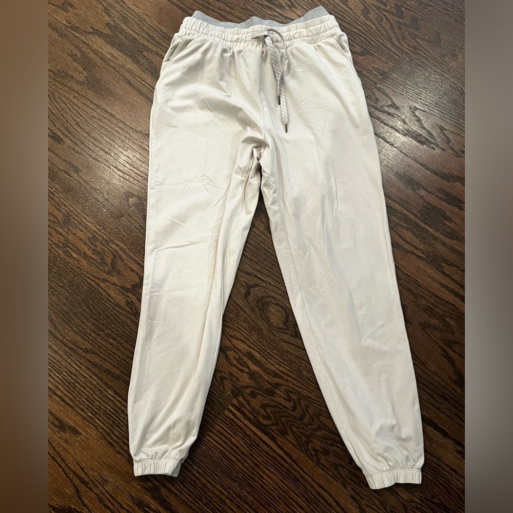 Vuori Halo Warm-Up Jogger